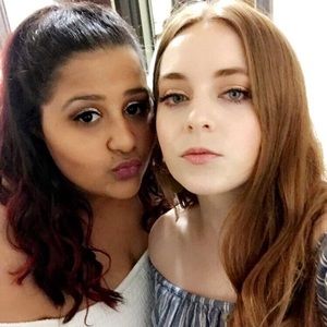 Meet your Posher, Kelli